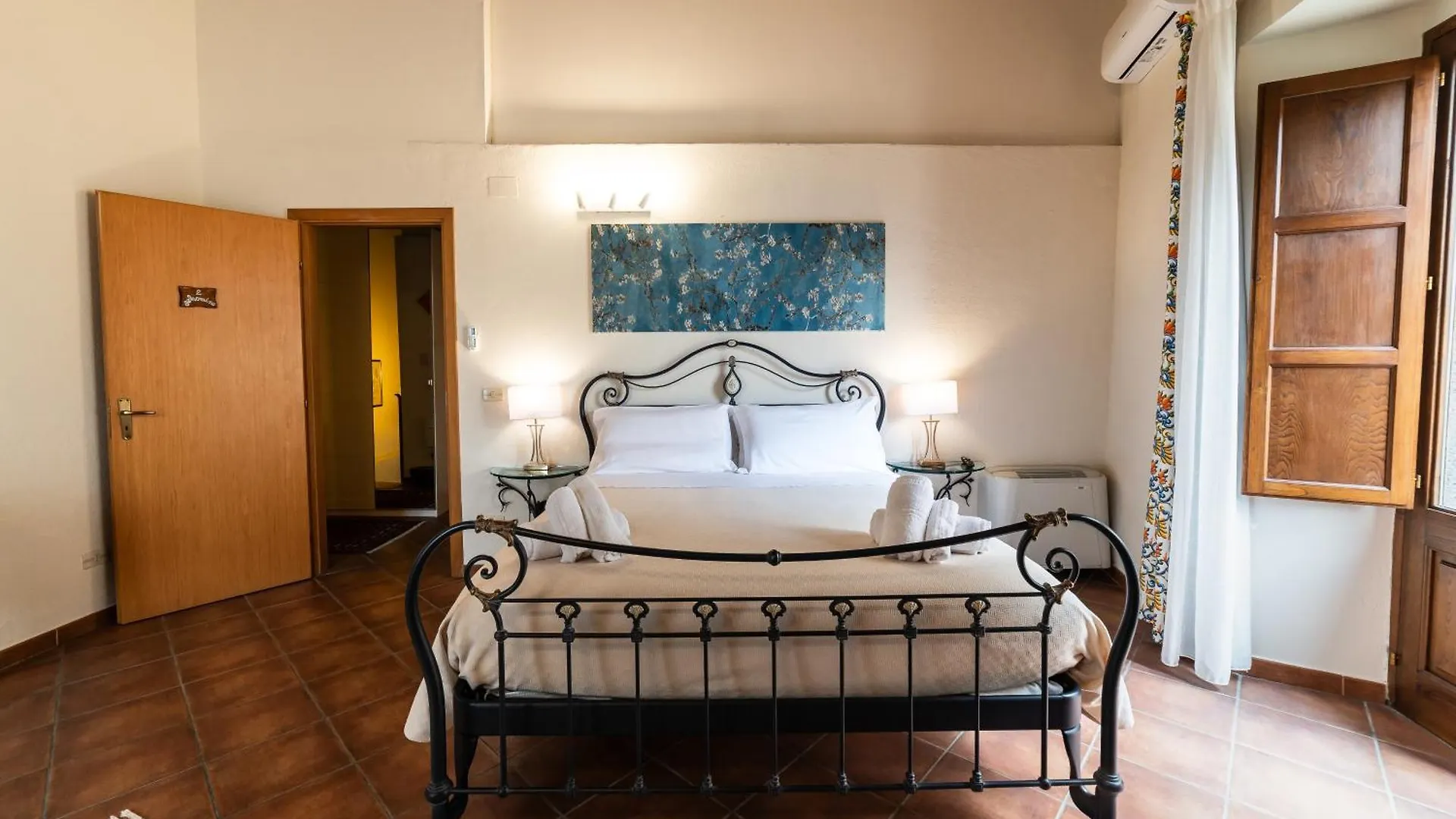 Casa Fiore Del Borgo Castiglione De Sicilia 0*,  Włochy