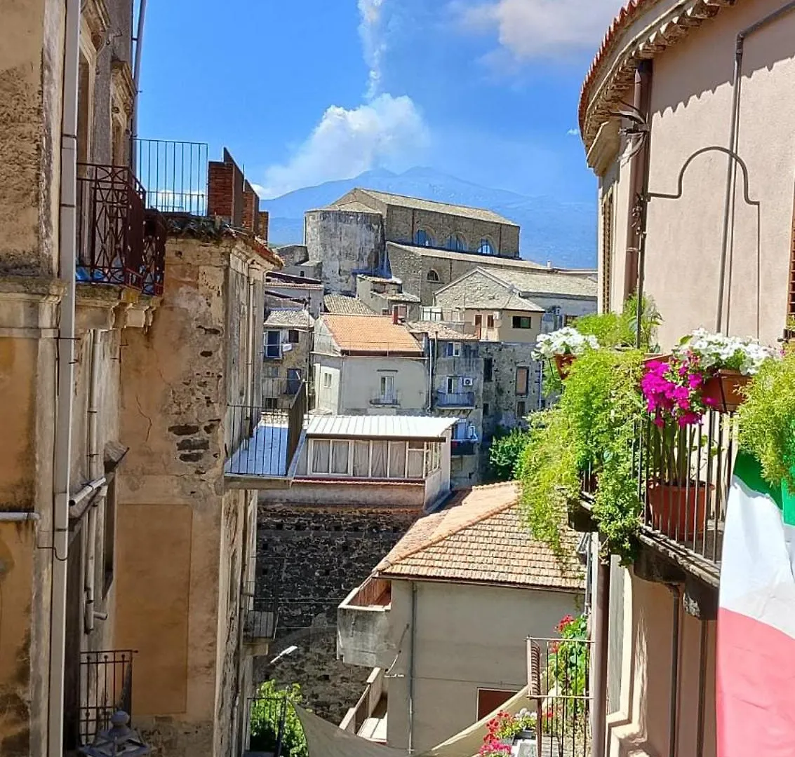 Casa Fiore Del Borgo Castiglione De Sicilia Pensjonat